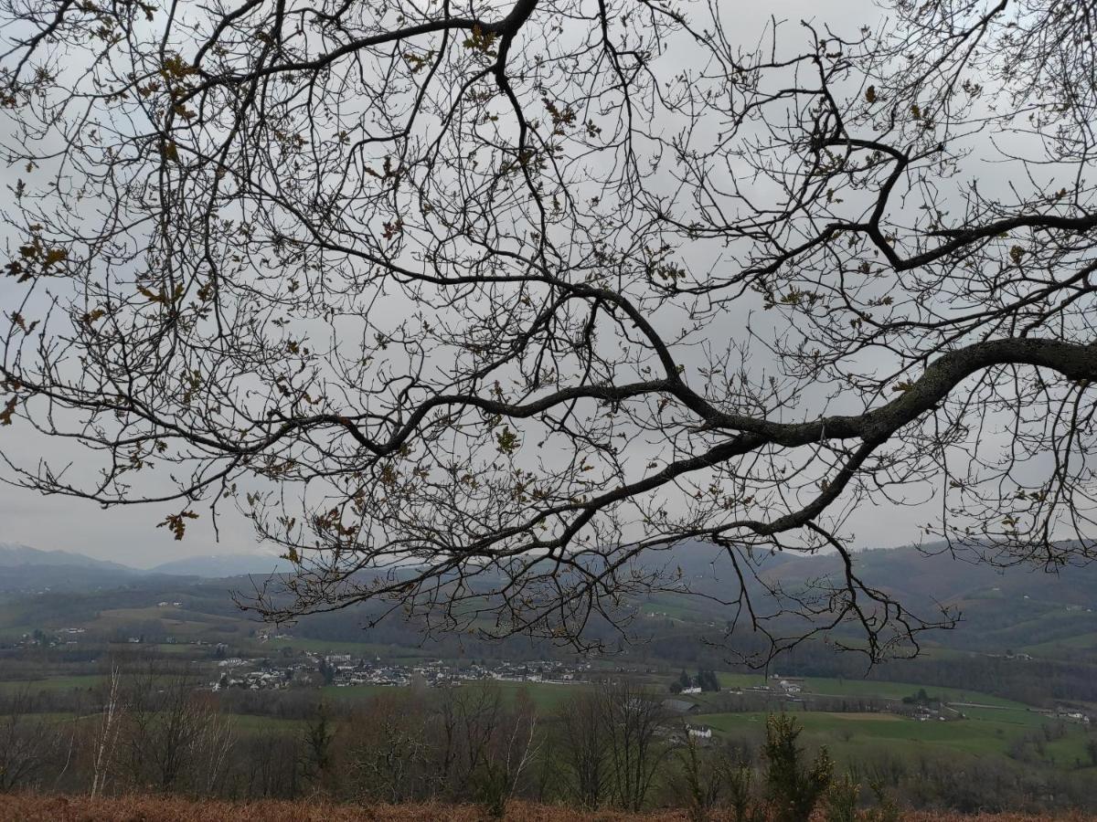 Gite Des 3 Arbres Aramits ภายนอก รูปภาพ